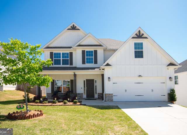 Property at 44 Mediterranean Ave, Sharpsburg, GA 30277, 4 beds, 2.5 baths