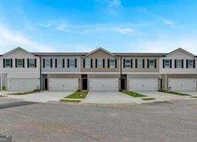 Property at 8658 Webb Rd #11, Riverdale, GA 30274, 3 beds, 2.5 baths