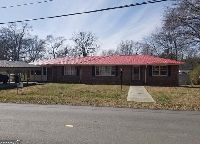 Property at 244 Monroe St, Tallapoosa, GA 30176, 3 beds, 1.5 baths