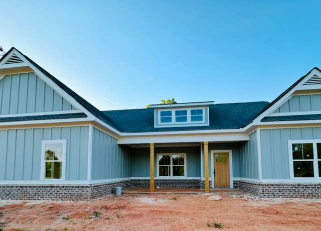 Property at 1611 Gratis Rd, Monroe, GA 30656, 4 beds, 3.5 baths