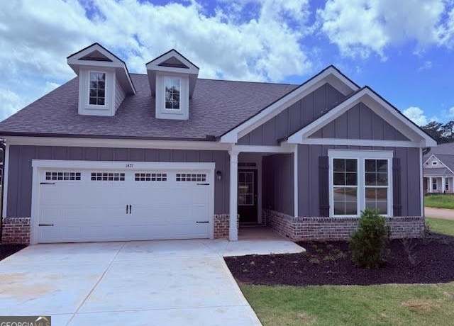Property at 1471 Lake Dr, Greensboro, GA 30642, 3 beds, 2 baths