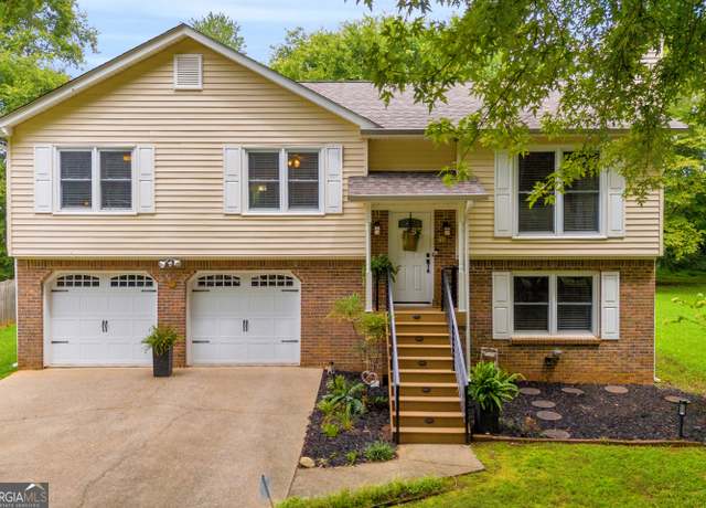 Property at 3046 Mill Falls Ct, Duluth, GA 30097, 4 beds, 3 baths