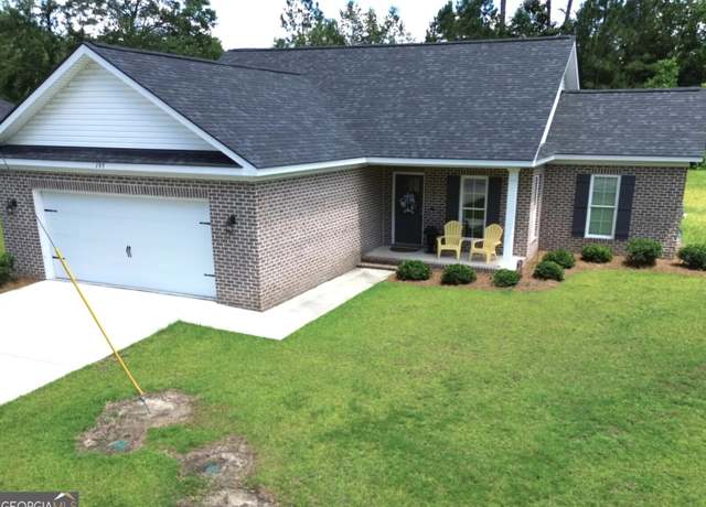 Property at 197 Zetterower Rd, Statesboro, GA 30458, 4 beds, 2 baths