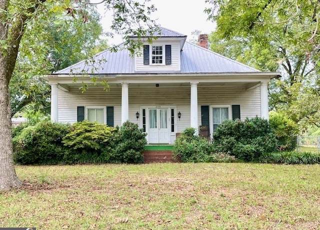 Property at 375 S Broad St, Bowman, GA 30624, 4 beds, 2 baths