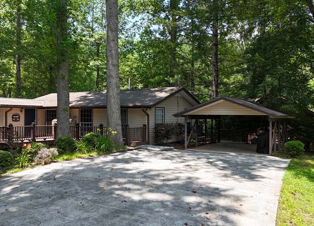 Property at 48 Forest Lakes Dr, Robbinsville, NC 28771, 3 beds, 2 baths