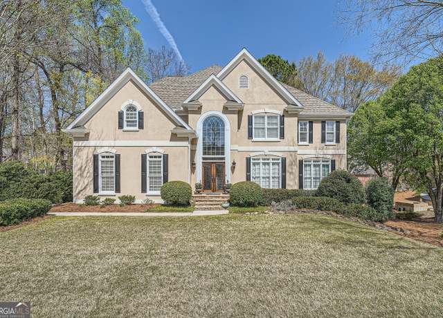 Property at 5485 Amberfield Dr, Peachtree Corners, GA 30092, 5 beds, 4.5 baths