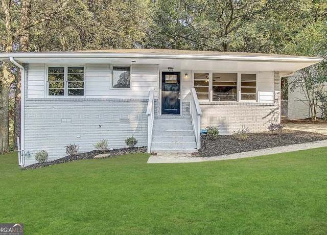 Property at 2720 Dearwood Dr SW, Atlanta, GA 30315, 3 beds, 2 baths