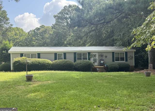 Property at 339 Lightwood Ln, Hartwell, GA 30643, 3 beds, 2 baths