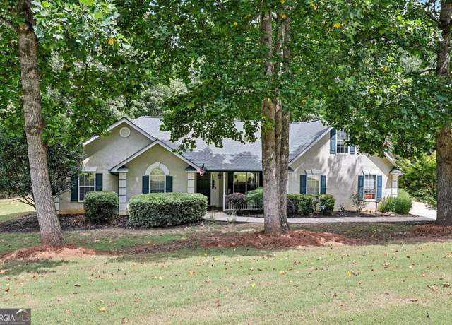 Property at 108 Glenoaks Ct, Mcdonough, GA 30253, 4 beds, 2 baths