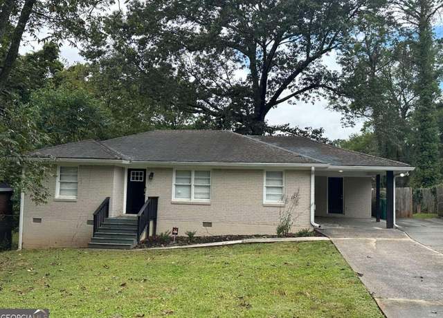 Property at 2311 Amber Way, Decatur, GA 30032, 3 beds, 1.5 baths