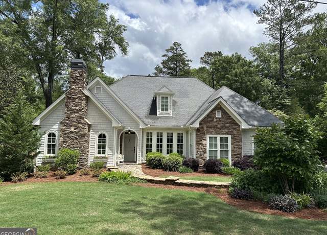 Property at 897 William St, Madison, GA 30650, 4 beds, 3 baths