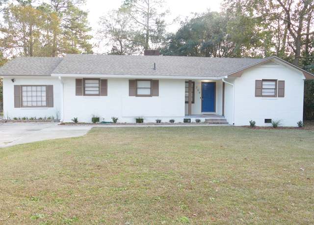 Property at 204 Marvin Ave, Statesboro, GA 30458