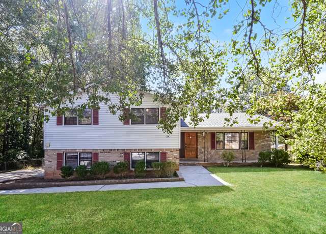 Property at 1343 Burbank Trl, Morrow, GA 30260, 5 beds, 2.5 baths