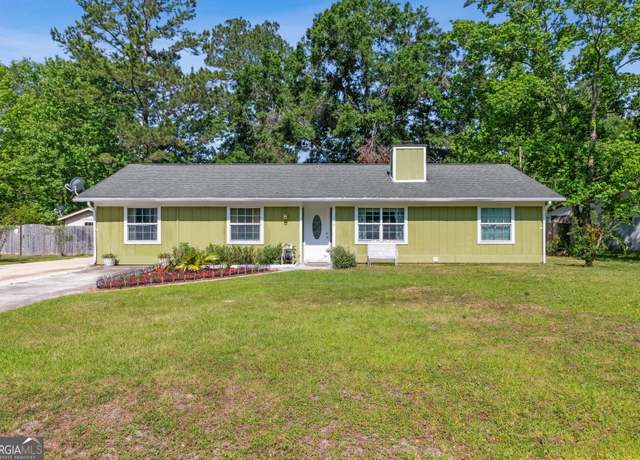 Property at 114 Pineneedle Ct, Kingsland, GA 31548, 3 beds, 2 baths