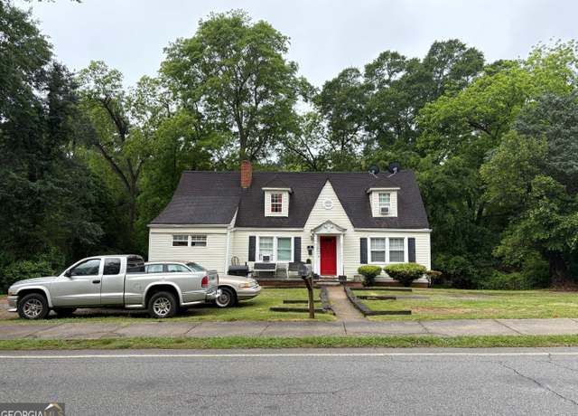 Property at 711 W Main St, Thomaston, GA 30286, 7 beds, 4 baths