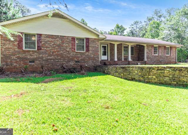 Property at 43 Turner Ln, Mcdonough, GA 30253, 3 beds, 2 baths