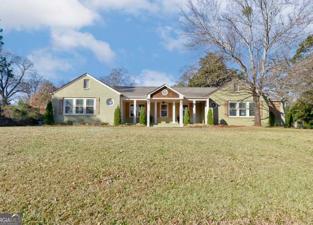 Property at 720 S Church St S, Thomaston, GA 30286, 3 beds, 3 baths