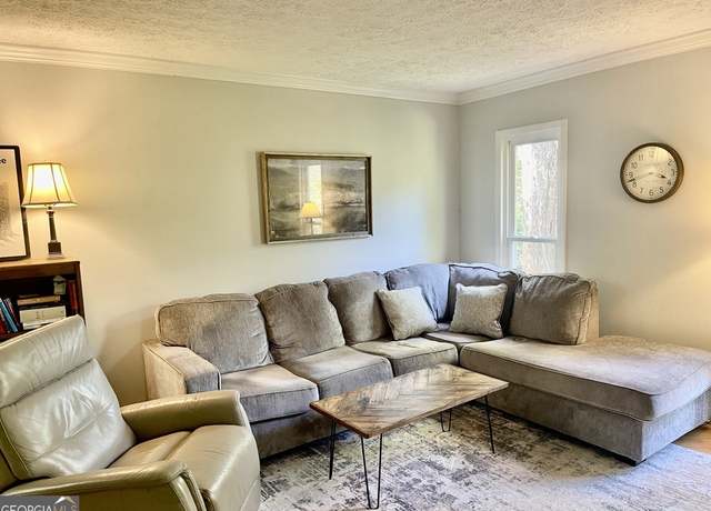 Property at 5159 Roswell Rd #5, Sandy Springs, GA 30342, 1 bed, 1 bath