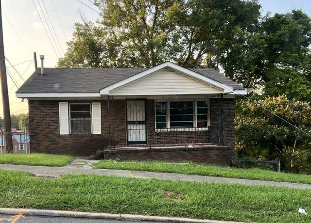 Property at 419 W 14th St, Anniston, AL 36201, 2 beds, 1 bath