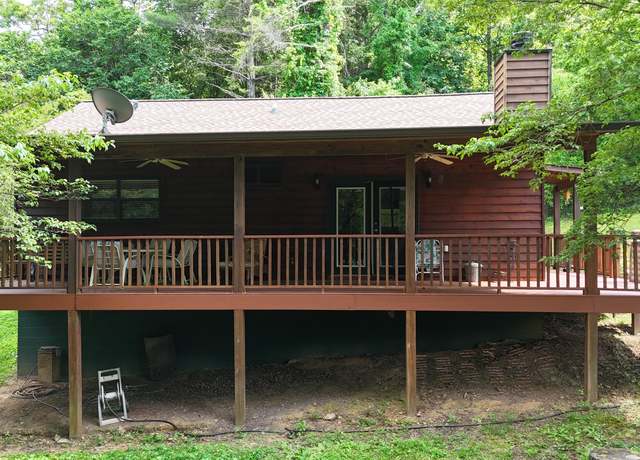 Property at 8055 Martins Creek Rd, Murphy, NC 28906, 2 beds, 2 baths