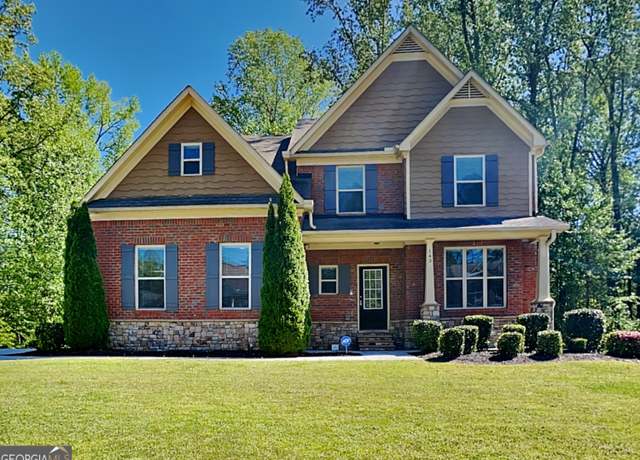 Property at 143 Tara Blvd, Loganville, GA 30052, 7 beds, 3.5 baths