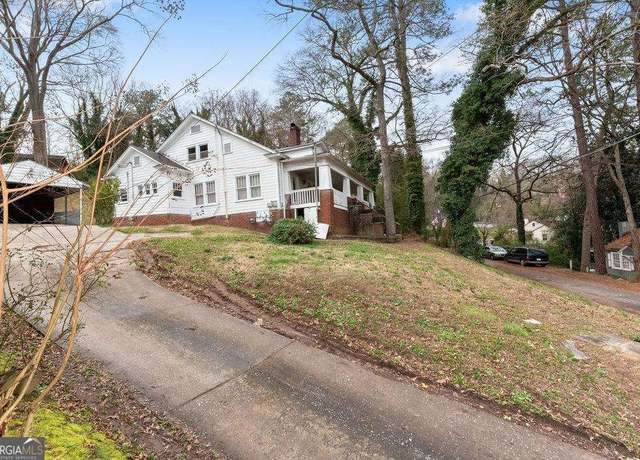 Property at 3 Roseway Cir NE, Rome, GA 30161, 5 beds, 3 baths