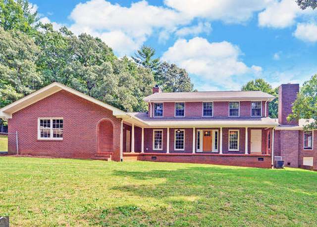 Property at 915 Hidden Lake Rd, Blairsville, GA 30512, 5 beds, 5 baths