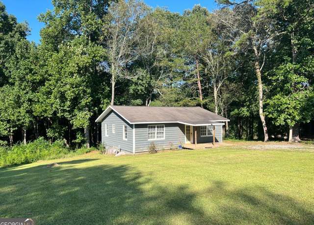 Property at 726 Robertson Loop Rd, Clarkesville, GA 30523, 2 beds, 2 baths