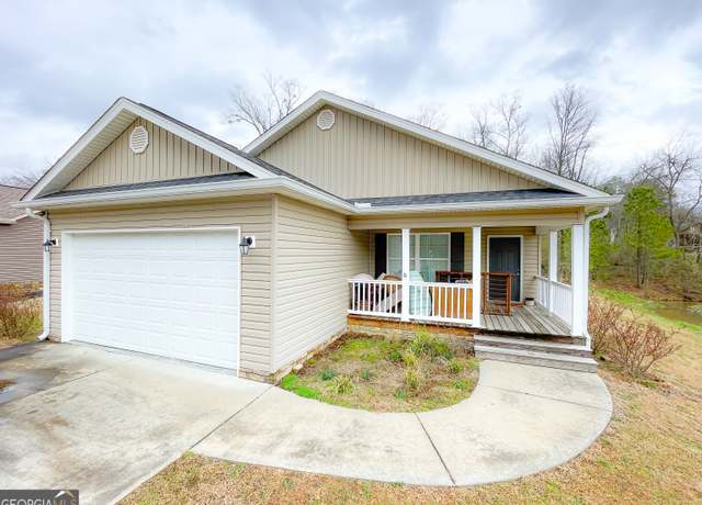 Property at 53 Timberbrook Dr, Chatsworth, GA 30705, 3 beds, 2 baths