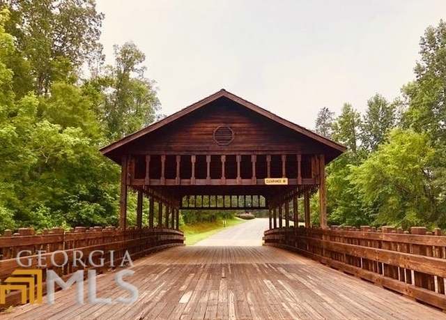 Property at 109 Equesterian Ct, Forsyth, GA 31029