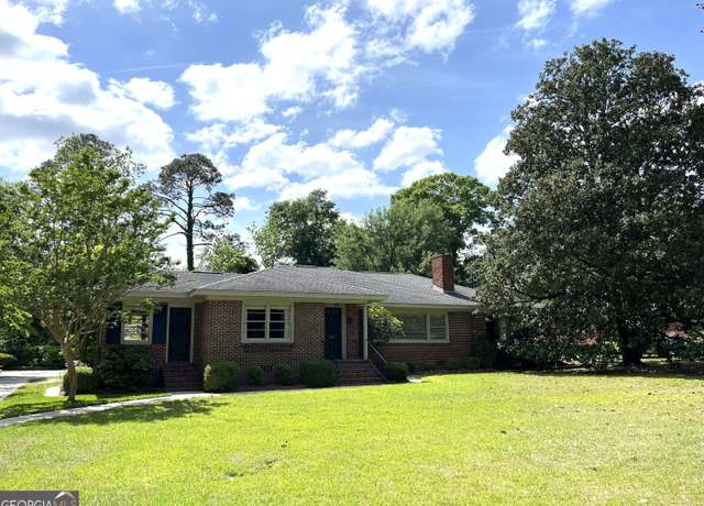 Property at 106 Zenith St, Dublin, GA 31021, 4 beds, 3 baths