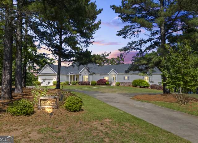 Property at 160 Evans Dr, Bogart, GA 30622, 7 beds, 5.5 baths