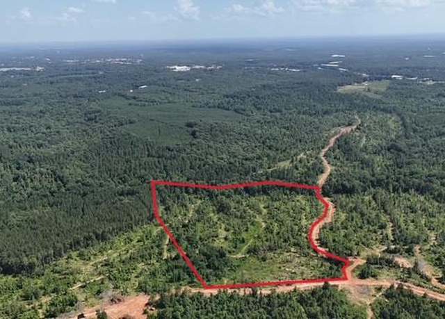 Property at 12 Emmaus Dr, Elberton, GA 30635