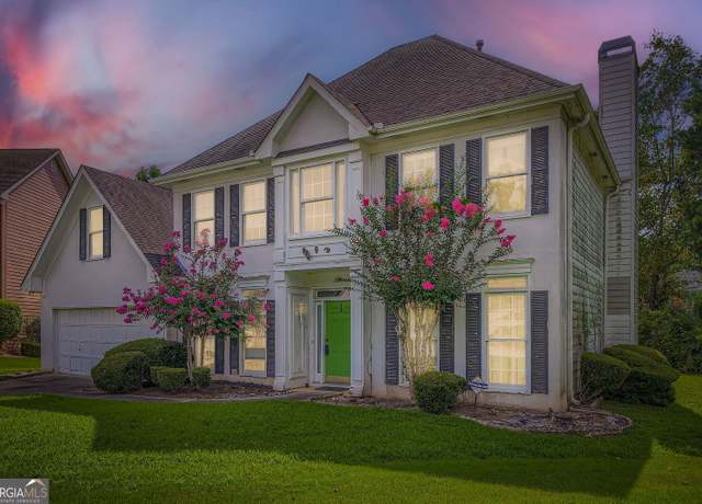 Property at 4325 Sherwood Oaks Dr, Decatur, GA 30034, 4 beds, 2.5 baths