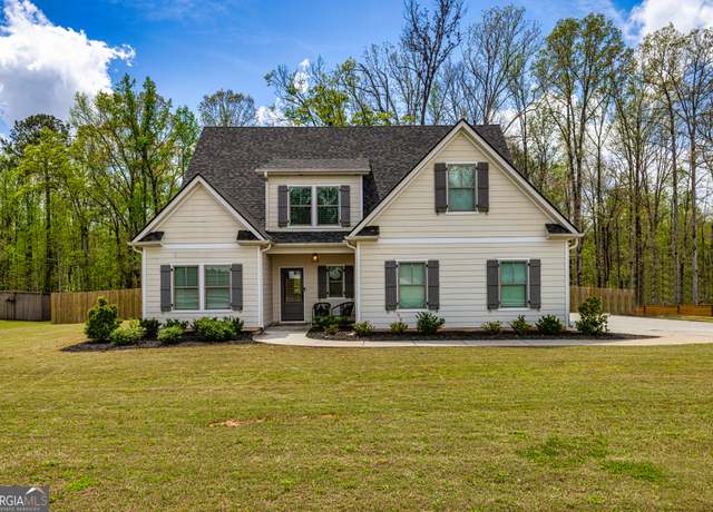 Property at 170 Greyfairs Ave, Senoia, GA 30276, 4 beds, 4 baths