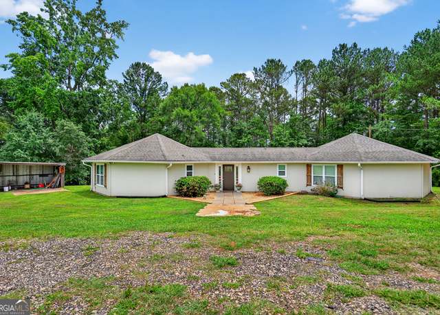Property at 87 Jandale Dr, Lagrange, GA 30241, 3 beds, 2 baths