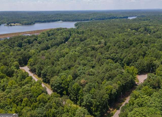 Property at 1 S River Run Dr, Hogansville, GA 30230