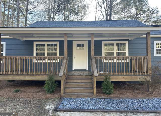 Property at 543 Beaver Pond Rd, Carrollton, GA 30117, 3 beds, 2 baths