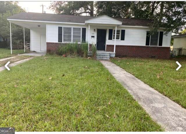Property at 329 Manor Dr, Savannah, GA 31404, 3 beds, 1 bath