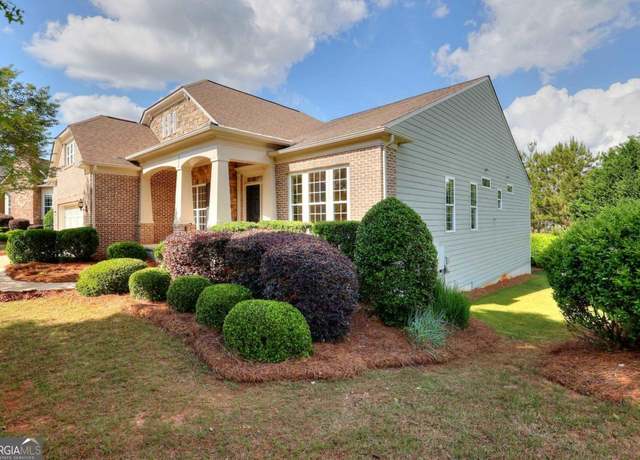 Property at 1010 Overlook Cv, Greensboro, GA 30642, 4 beds, 4.5 baths
