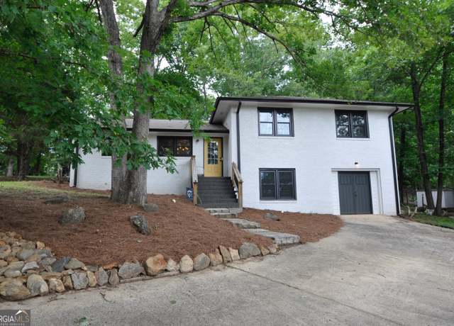 Property at 225 Sherwood Dr, Athens, GA 30606, 4 beds, 3 baths
