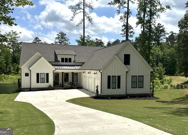 Property at 1091 Pinehurst Dr, Greensboro, GA 30642, 4 beds, 3.5 baths