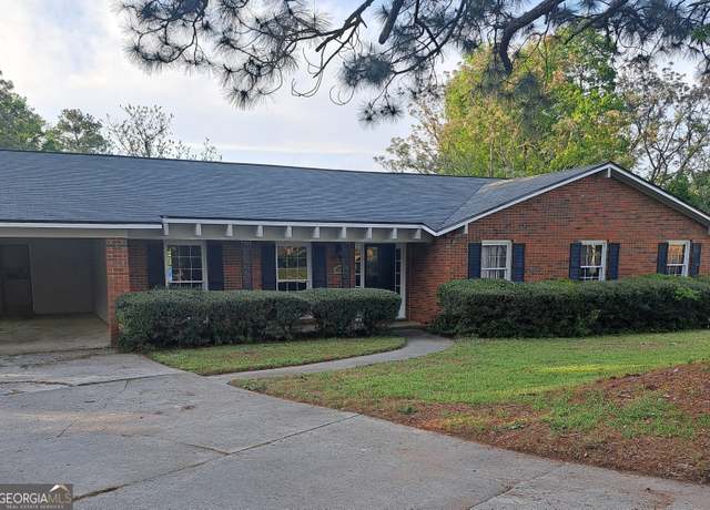 Property at 6000 Caribou Dr, Columbus, GA 31907, 4 beds, 2 baths