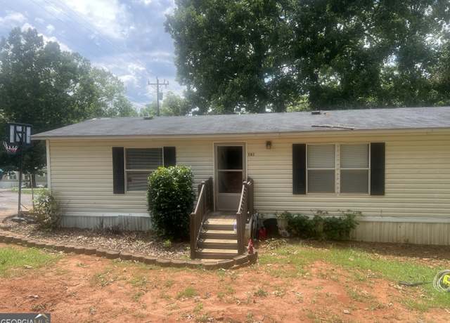 Property at 161 Shawnee Ln, Locust Grove, GA 30248, 3 beds, 2 baths
