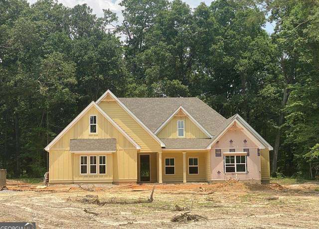 Property at 3707 Lovvorn Rd, Carrollton, GA 30117, 4 beds, 2.5 baths