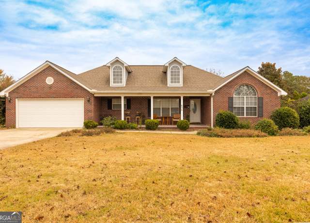 Property at 654 Carrington Cir, Thomasville, GA 31757, 3 beds, 2 baths