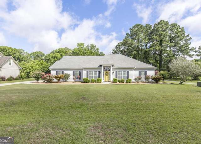 Property at 56 Aberdeen Cir, Cordele, GA 31015, 4 beds, 3 baths