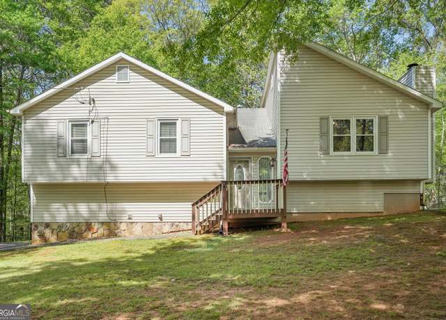 Property at 4315 Hickory Point Dr, Canton, GA 30115, 4 beds, 3 baths