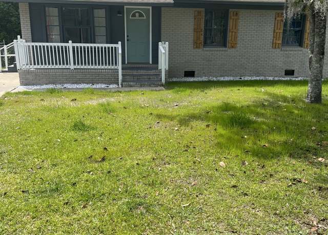 Property at 602 Scott Dr, Valdosta, GA 31601, 4 beds, 2 baths