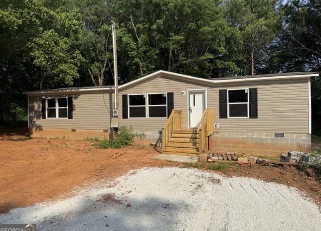 Property at 30 Alyssa Ln, Bowdon, GA 30108, 3 beds, 2 baths